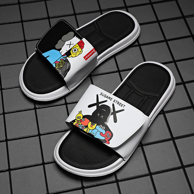 Slippers for Men to Wear Outside Summer Sports Thick Soles Ins Trbottomyy Velcro Beach Graffiti Sandals Non-Slip Soles