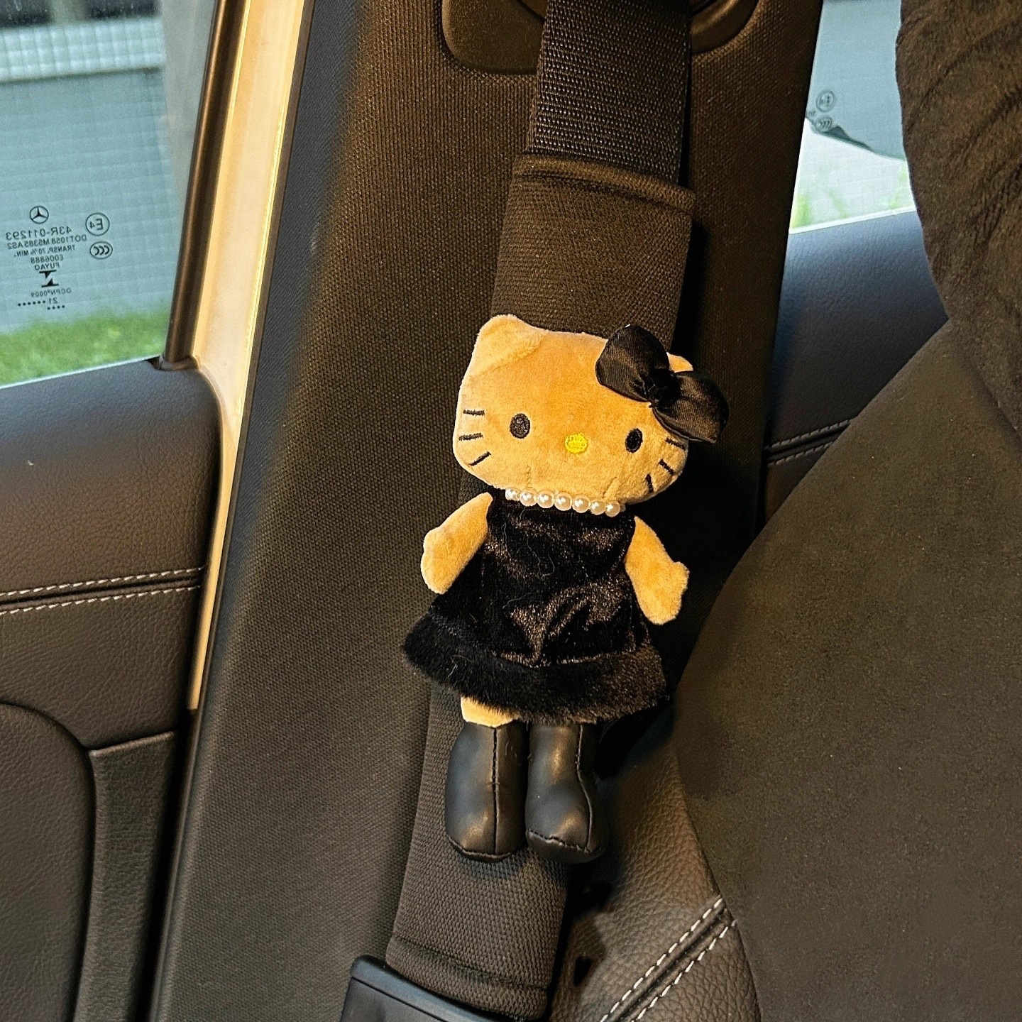 Cartoon Cute Long-Legged Kitty Daughter Lady Car Seat Belt Shoulder Cover Ins Windmill Interior Accessories for Car