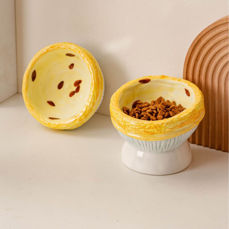 Ceramic Pet Bowl with High Legs, Tilted Drinking Bowl for Cats, Protects Cervical Spine, Prevents Overturning, Cute Design