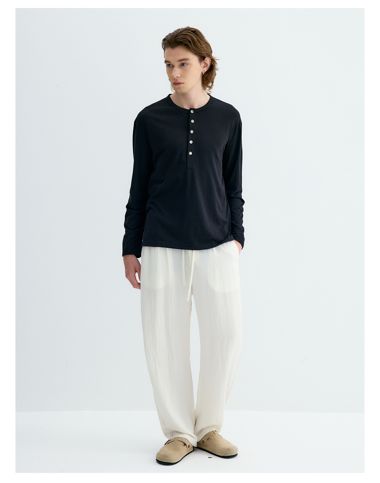 UNF 250g Henry Neck Long-Sleeve Tee
