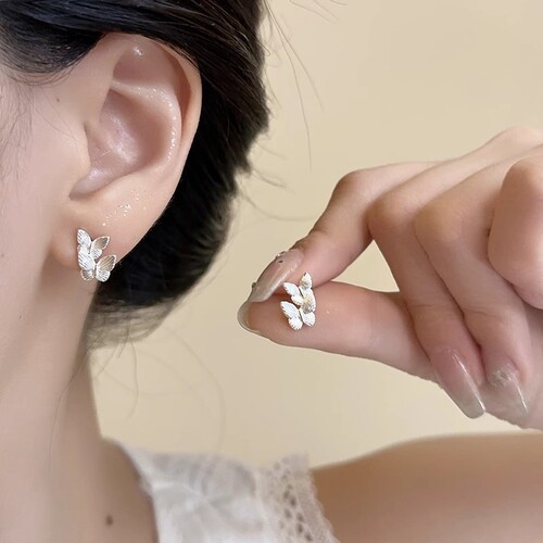 s925 pure silver ear piercing earrings for women, 2025 new trendy high-end temperament niche design earrings