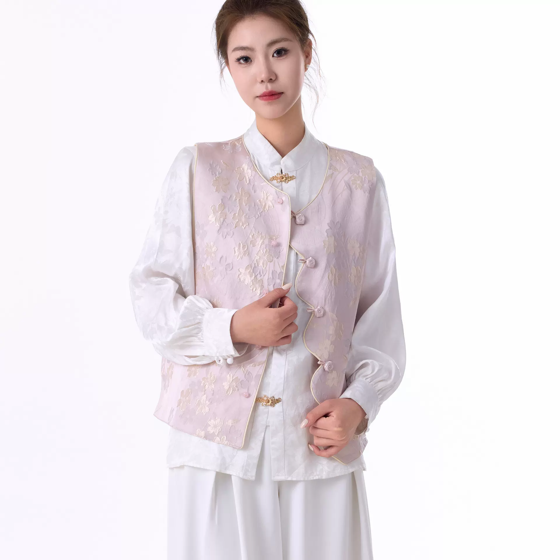 国风新中式盘扣马甲外套女2025春季新款女装宽松马夹上衣复古风
