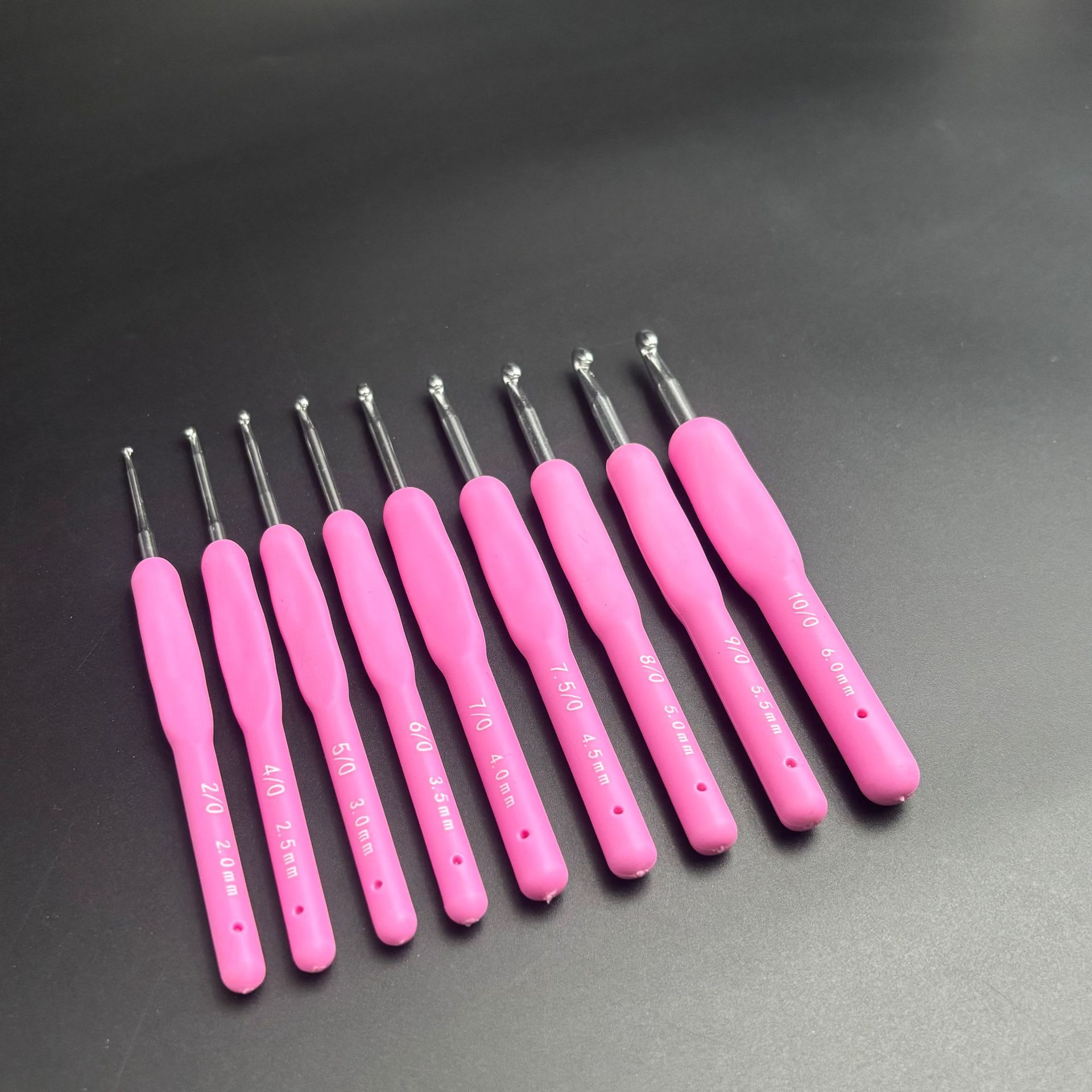 Fabricante rosa mango suave hilo de ganchillo tejido de ganchillo de una sola cabeza sólido TPR hilo de ganchillo sombrero muñeca gancho puntada