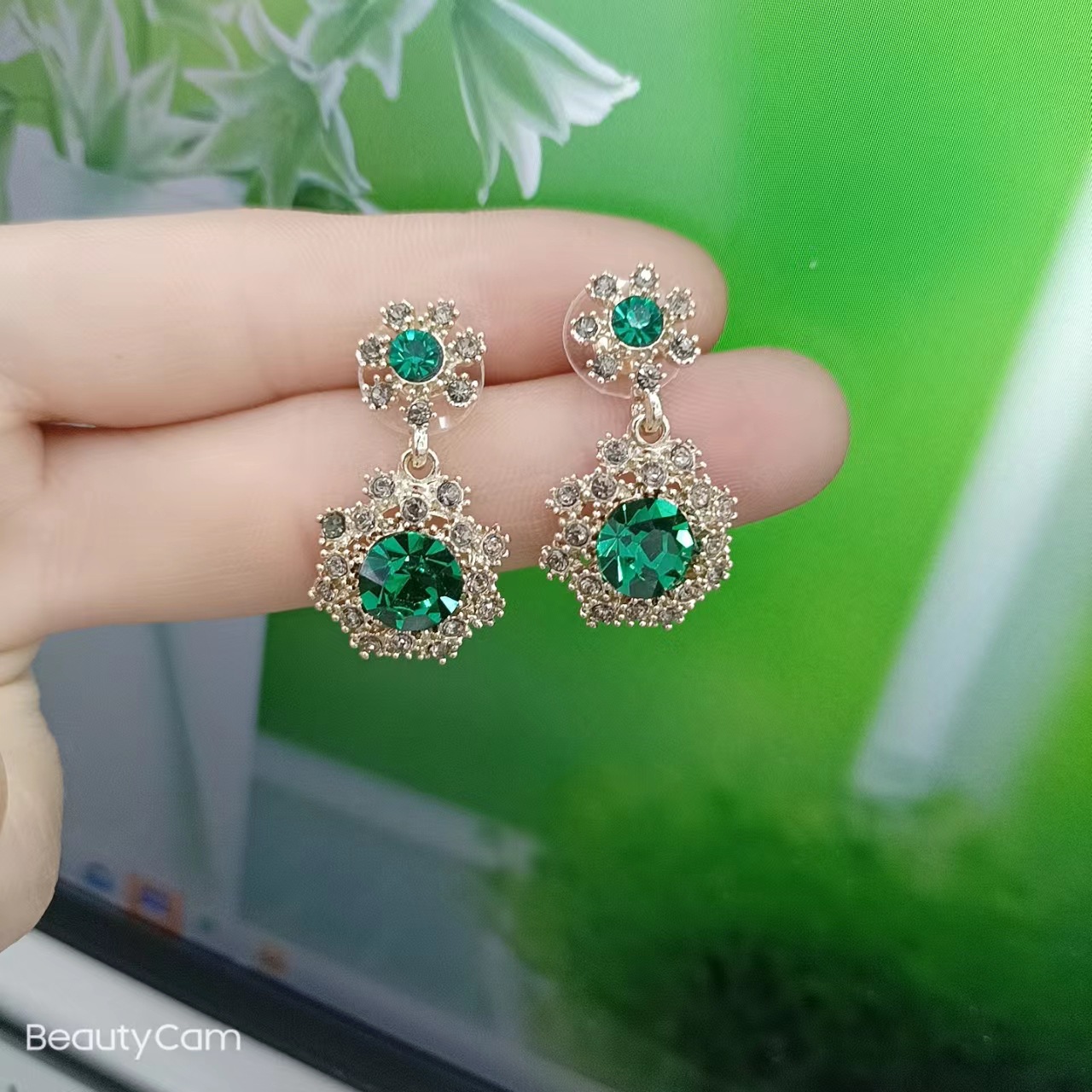 00fa10f41e3b6c606093009f633f08