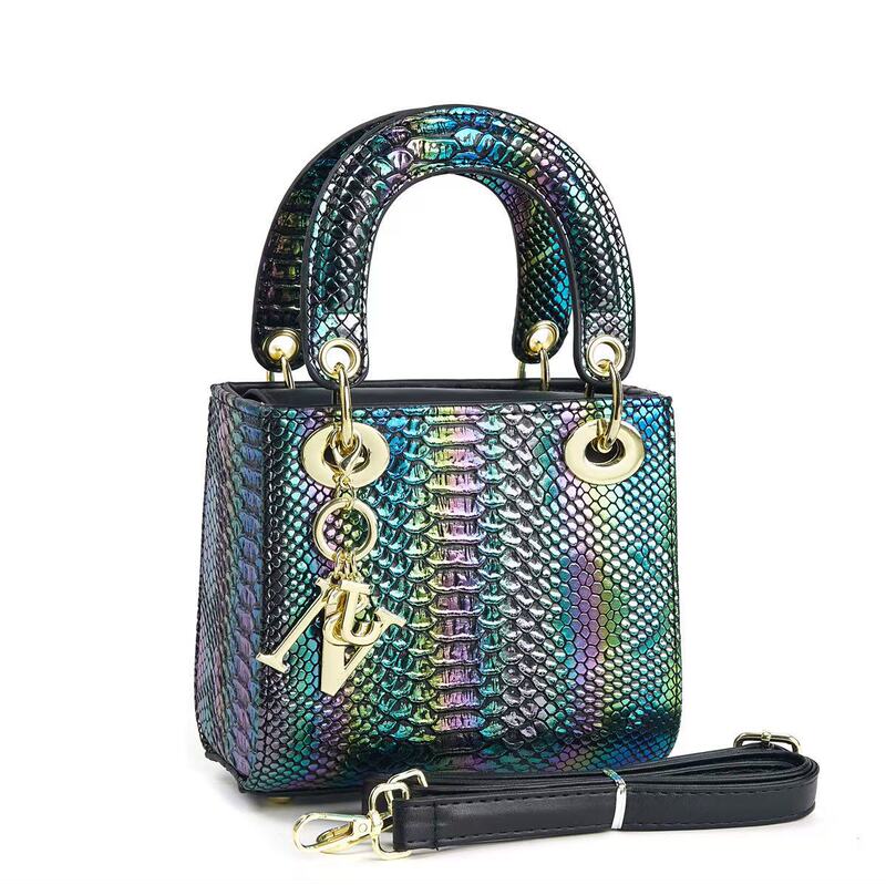 Dropshipping High-Quality Versatile Classic Trendy Women's Handbag with a Simple, Luxurious Texture and Popular Fish Scale Pattern Dropshipping High-Quality Versatile Classic Trendy Women's Handbag with a Simple, Luxurious Texture and Popular Fish Scale Pattern