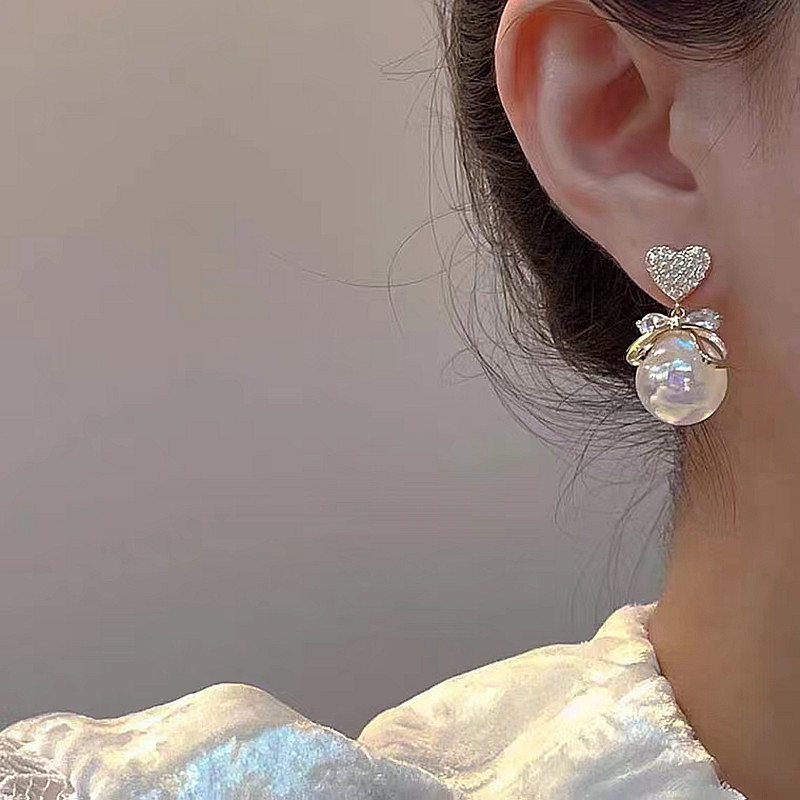 12g Weight Artificial Pearls Inlay Material Drop Earrings Classification 1 Pair Classic Style Heart Shape Bow Knot Plating Inlay Alloy Artificial Pearls Drop Earrings