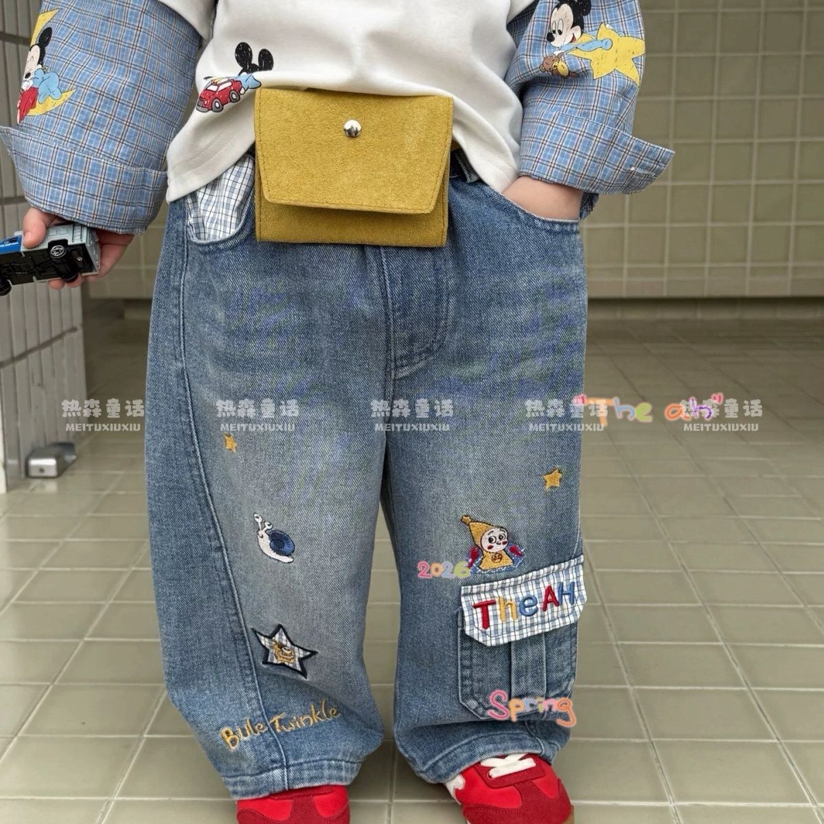 2026春季新款软牛仔男童小童韩版格子拼接百搭口袋工装牛仔裤潮流