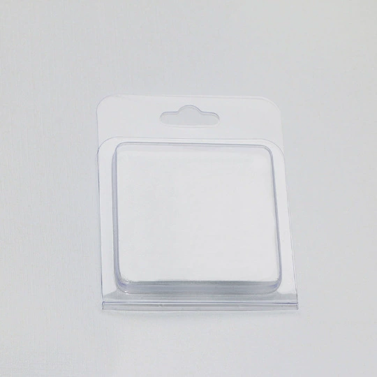 Razor, plastic blade