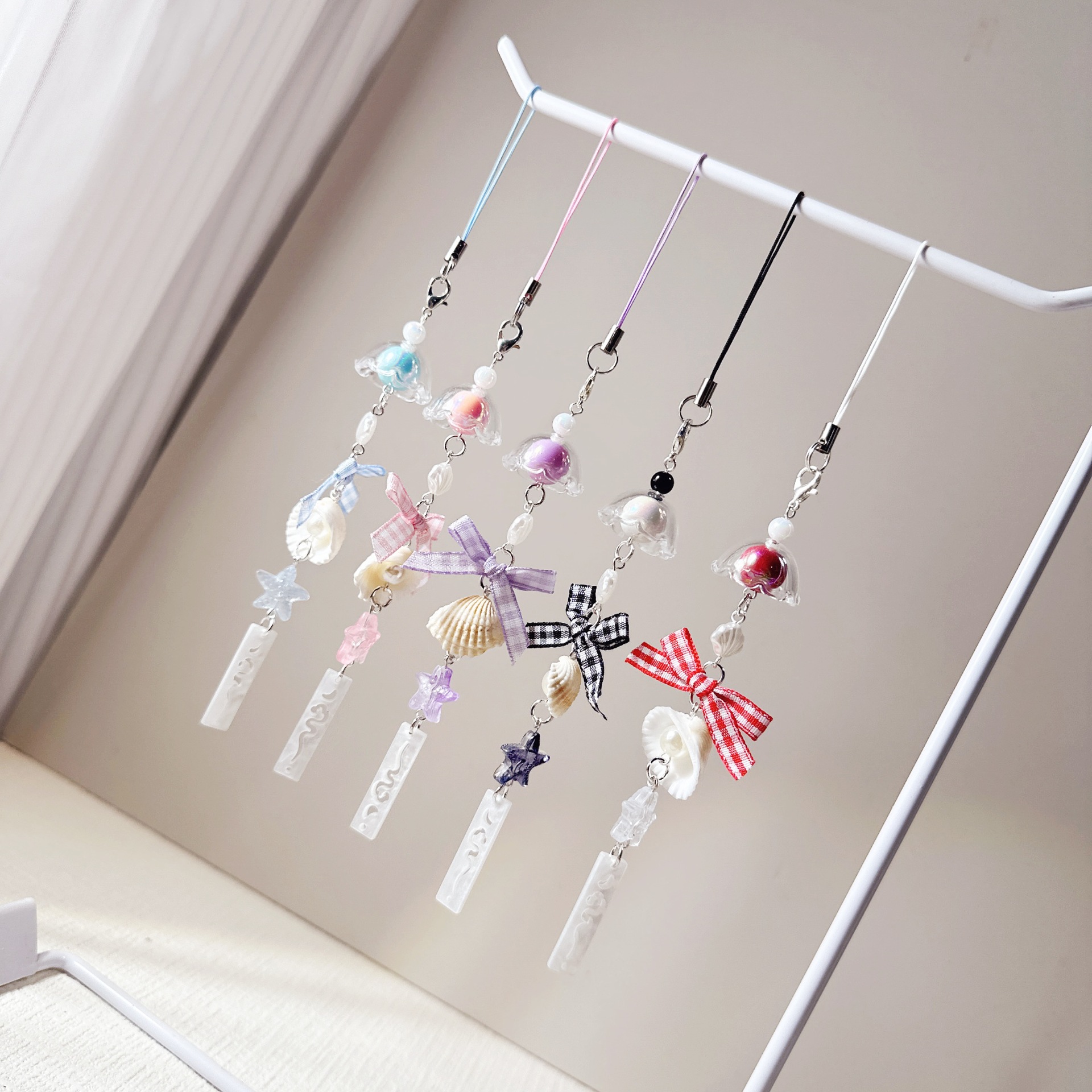 New Plaid Bow Shell Wind Chime Keychain Cute Versatile Simple Style Mobile Phone Chain Pendant Bag Pendant