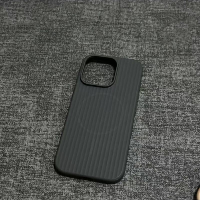 适用iPhone17PROMAX准分子瓦楞肤感细圈磁吸手机壳苹果16高级感15|undefined