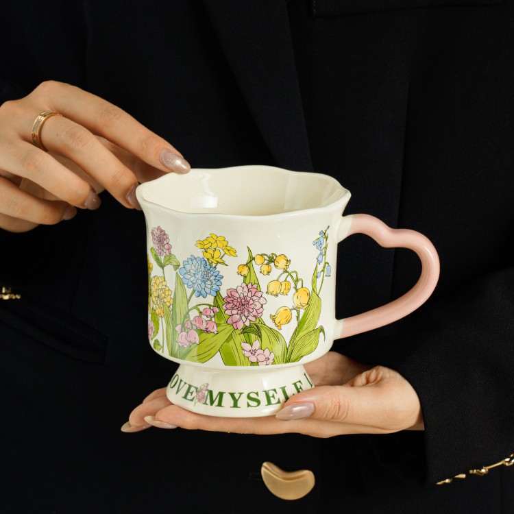 Taza de orquídea de campana de alta calidad taza de cerámica taza de agua de gran capacidad taza de café doméstica de mujer taza de té de oficina