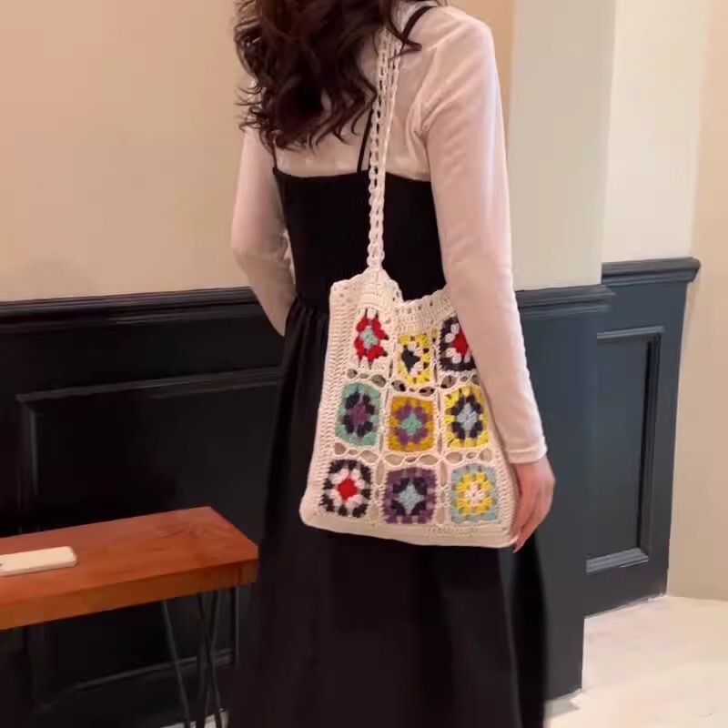 Cross-Border Internet Celebrity New Hand-Woven Granny Shoulder Bag Bohemian Phoenix Fashion Handbag Southeast Asia Cross-Border Internet Celebrity New Hand-Woven Granny Shoulder Bag Bohemian Phoenix Fashion Handbag Southeast Asia