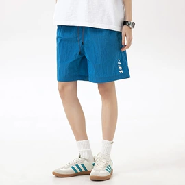 男式休闲裤;男式T恤;男式休闲短裤