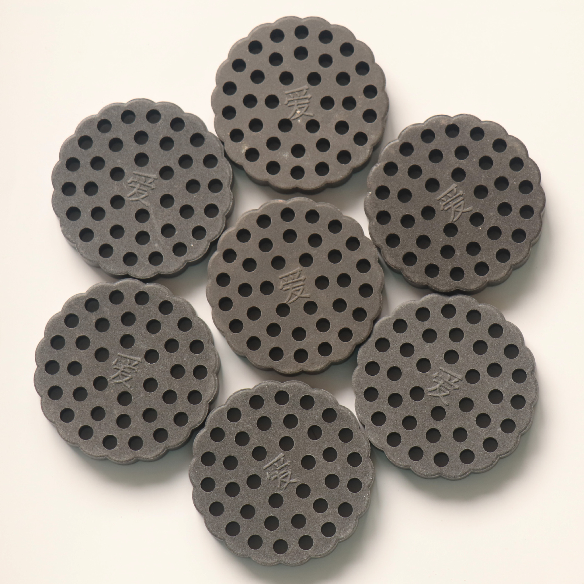 多用途负离子能量片能量陶瓷片可定 多孔蜂窝状能量片