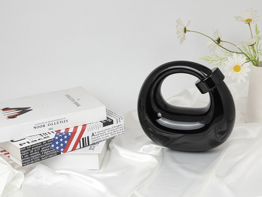 Nuevos productos transfronterizos europeos y estadounidenses bolsas de cena de damas de alta calidad bolsas de menisco de moda temperamento acrílico lujoso bolsas de mano de noche