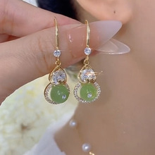 ��Ȼ���������Ů��߼����p�ݶ��h�r�К��|�ٴ��錚�Ʒ������u