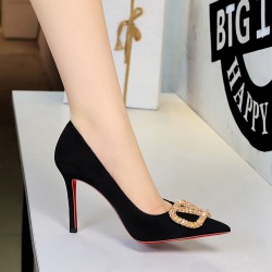 8353-K202 sexy queen versatile fashion rhinestone V-buckle pointed high heels for women, slim heels, shallow mouth commuting single shoes