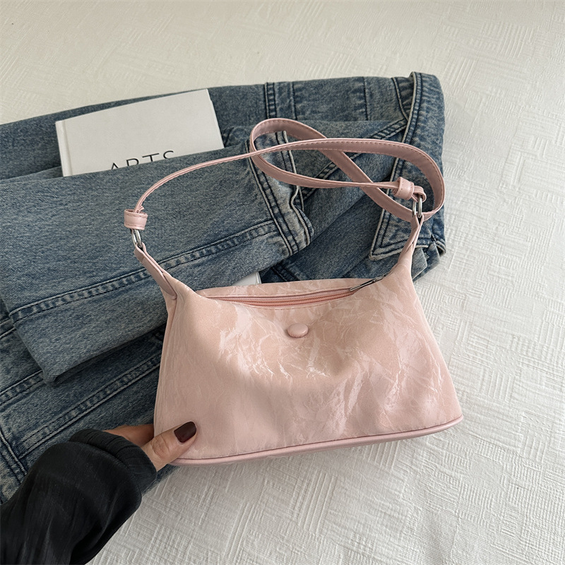 Bolso debajo de las axilas para mujeres 2024 nuevo verano alto sentido de hombro mochila de hombro universal bolso de bolsas de bolsas de bolsas de mujer de verano explosivo