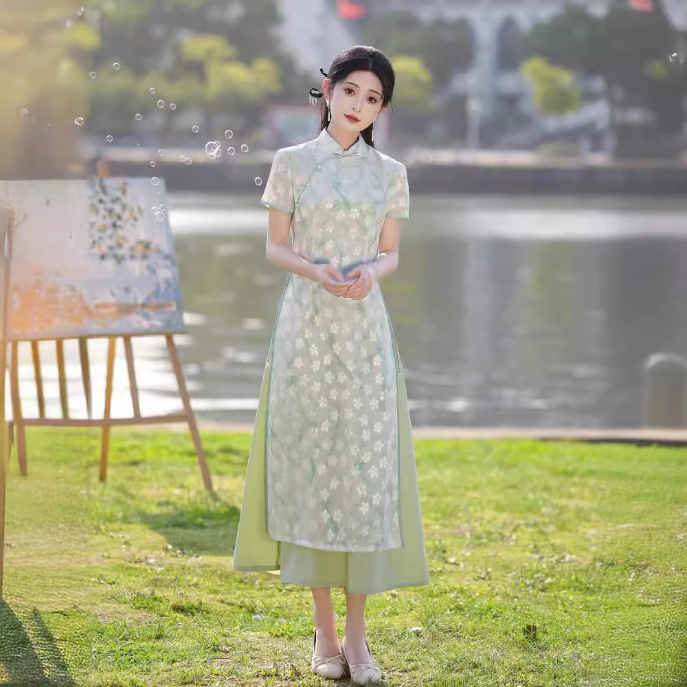 Green summer cheongsam