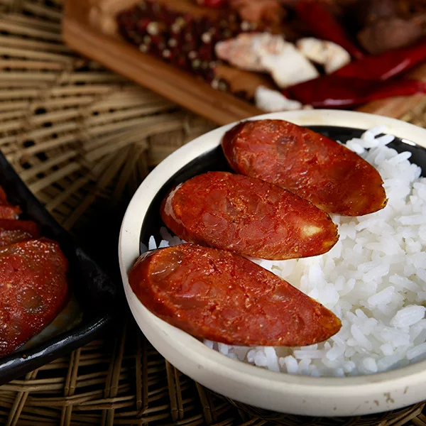 【】Острый слегка колбаса кулинарный шифон Sichuan стиль копчёная фермерская колбаса фаршированная чоризо бекон Чженьюнь