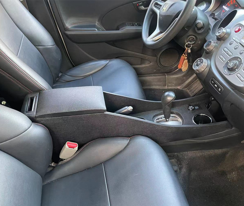 08-13 Honda Fit armrest box, second-generation Fit armrest box, car storage box modification