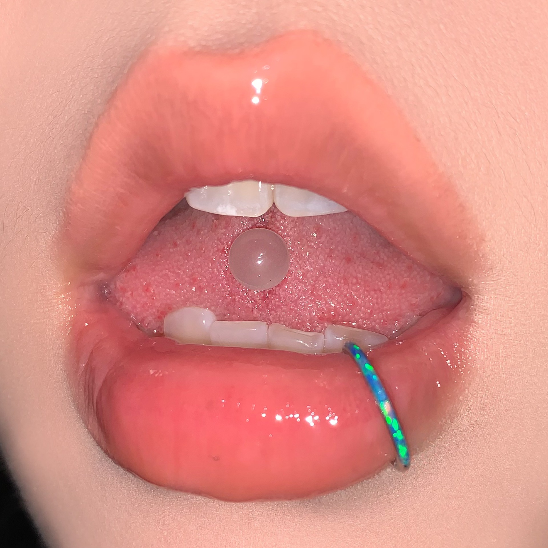 Luminous Double Color Acrylic Tongue Barbell Stainless Steel External Thread Tongue Piercing Jewelry for Women Men detail image 11