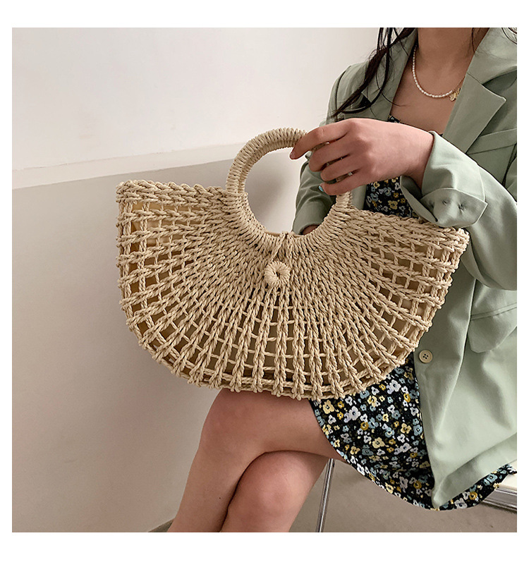 New Retro Straw Woven Bag display picture 3
