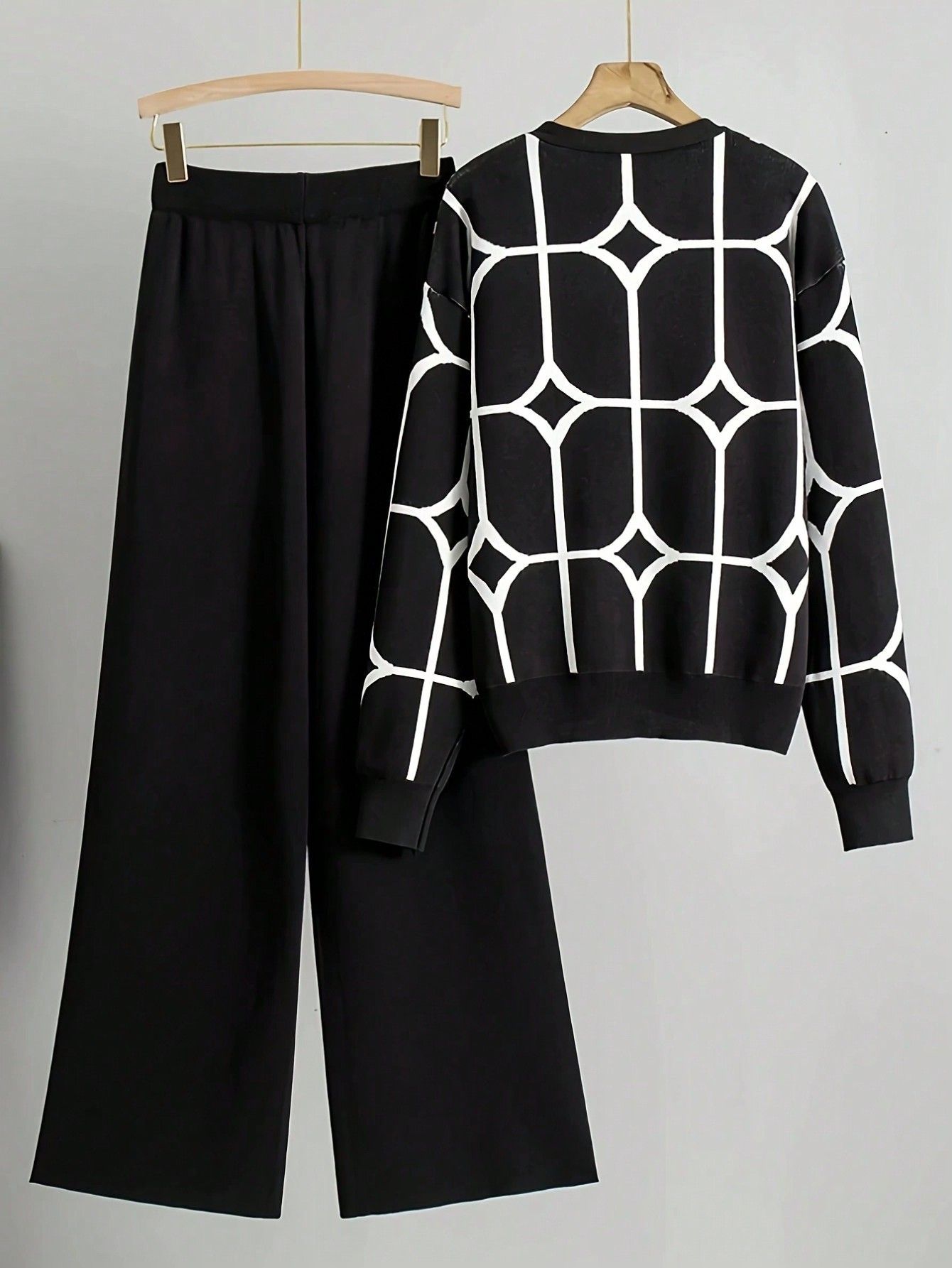 Jacquard Strickjacke Mit V-ausschnitt Und Shorts Set Für Damen_voghion.com