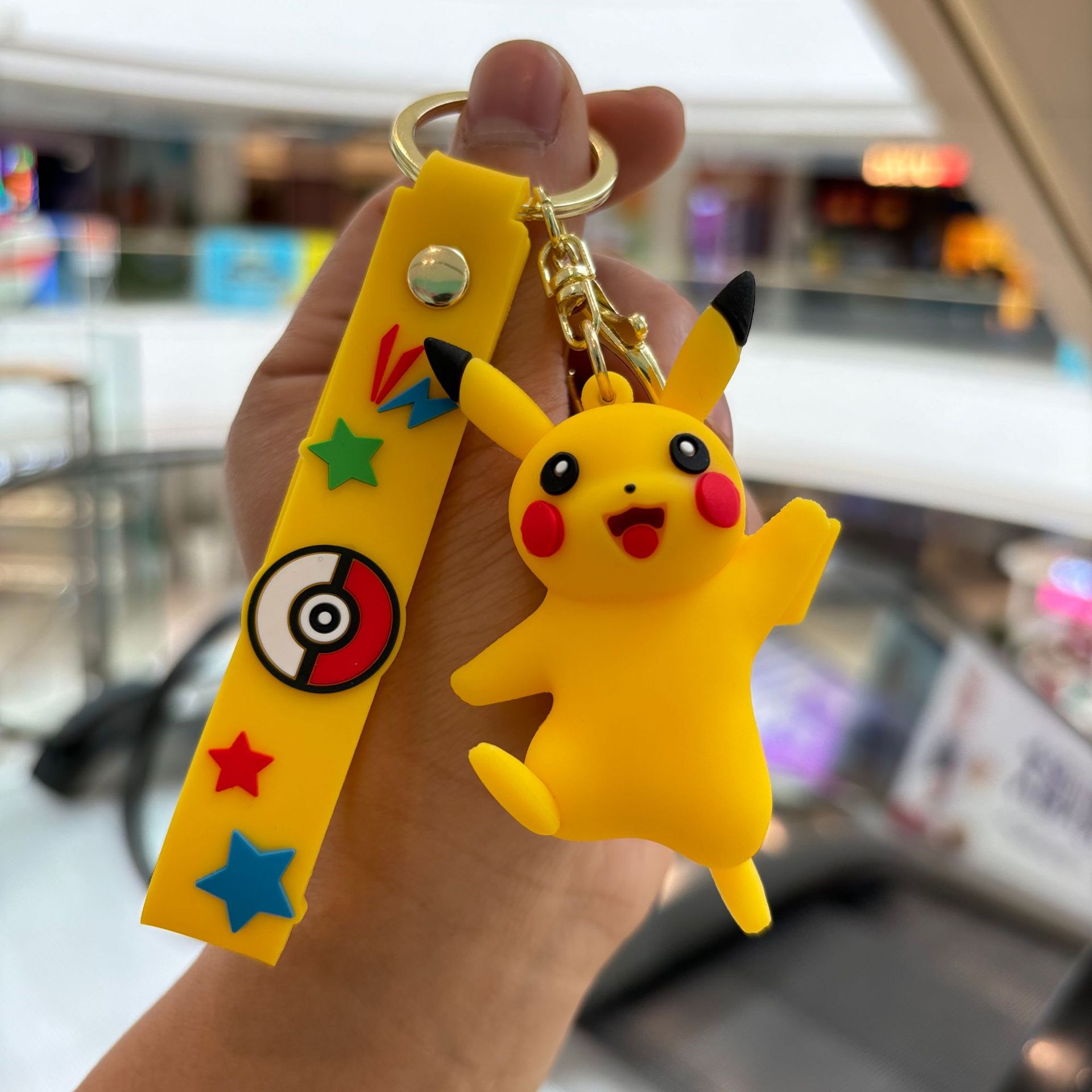 Cartoon Pikachu llavero colgante Pokémon colgante bolso de automóvil llavero PVC muñeca