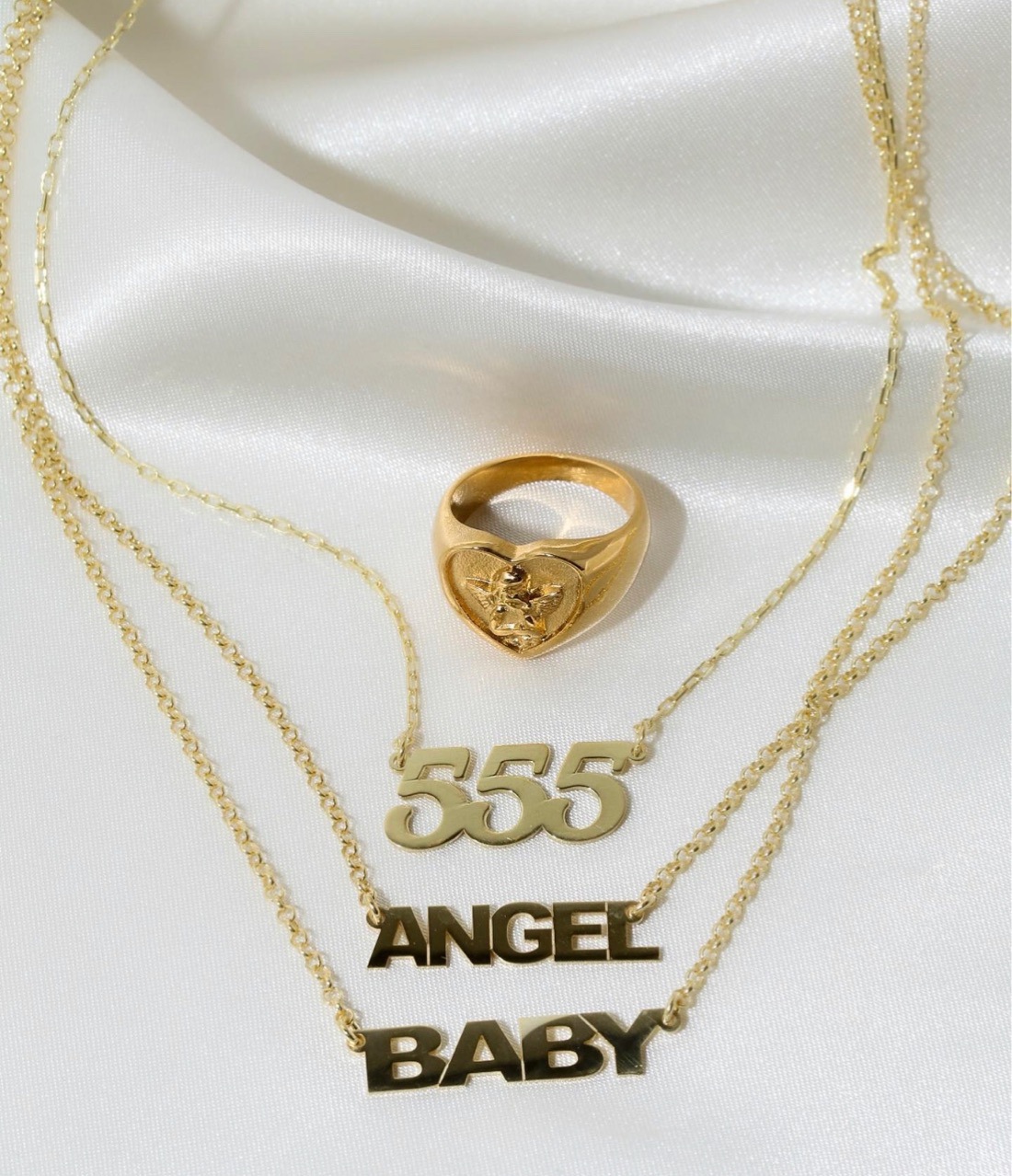 Women's Gender Wholesale Jewelry Sweet Angel Heart Shape Wings Titanium Steel 18K Gold Plated Rings