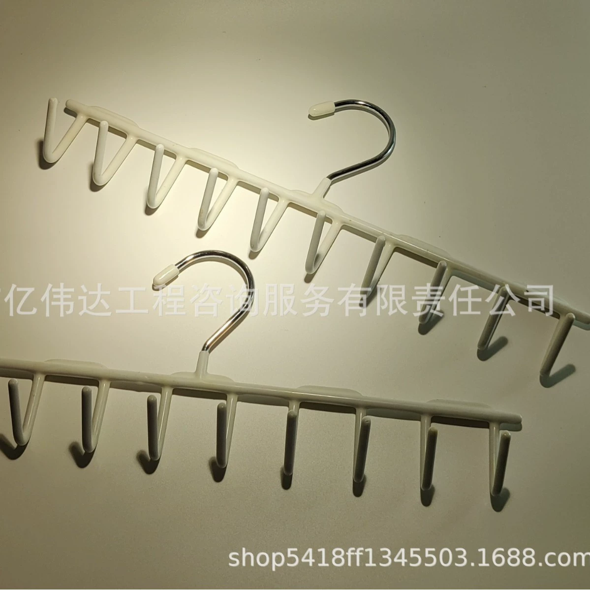 Metal hanger, wholesale