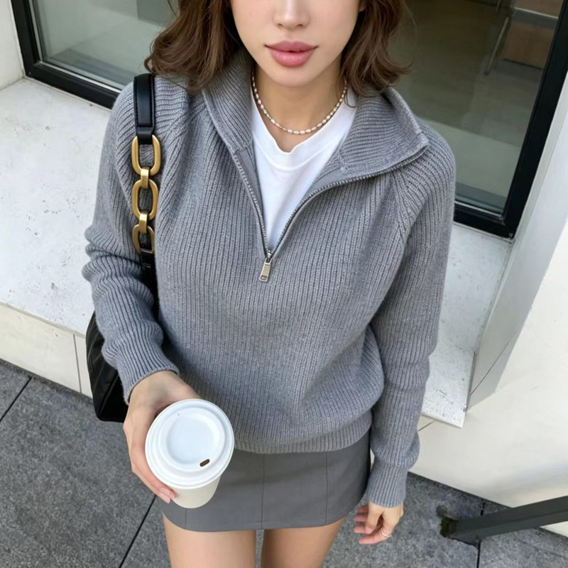 New autumn and winter half-high collar simple women's sweater, casual style, solid color, half-zip pullover for outer wear New autumn and winter half-high collar simple women's sweater, casual style, solid color, half-zip pullover for outer wear