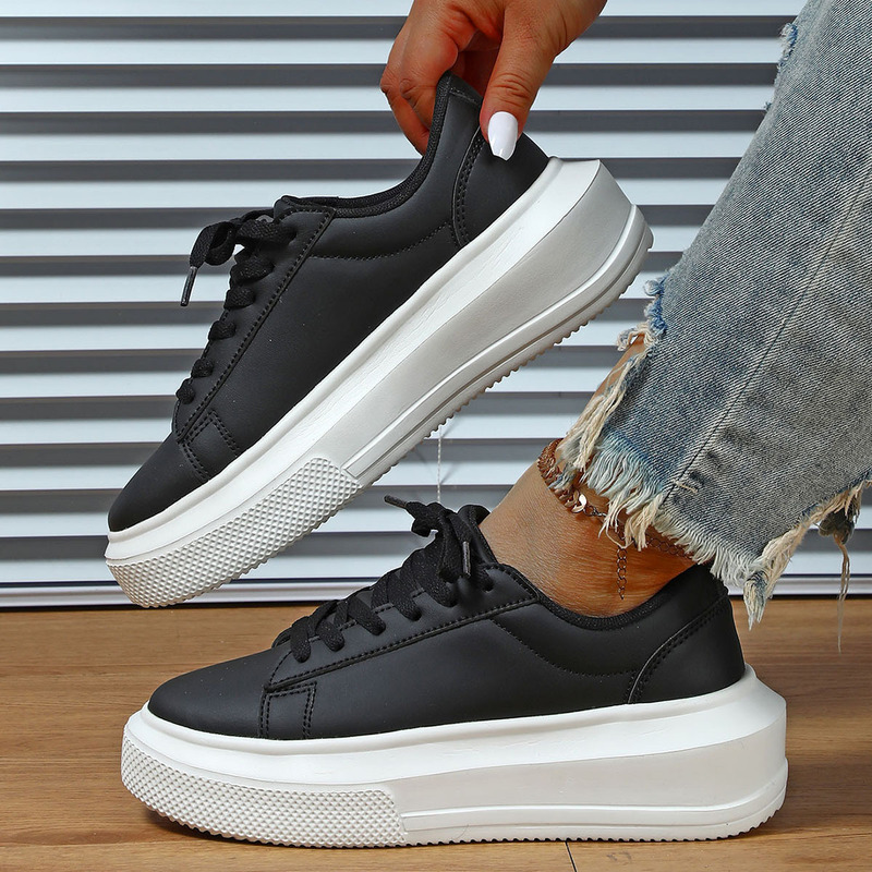 Korean fashion lovers all-match walking casual shoes, thick bottom, increased, shock absorption, breathable and comfortable outdoor fashion shoes