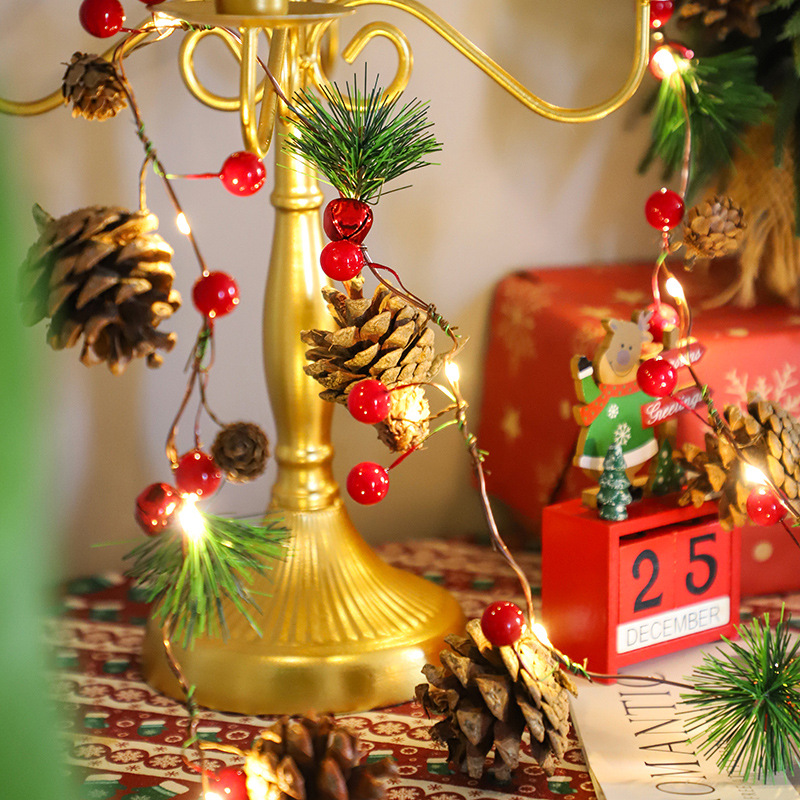 Nueva iluminación de Navidad LED cadena de lámparas de pino de Navidad campana pin cadena de lámparas de alambre de cobre decoración creativa decoración de luces de colores