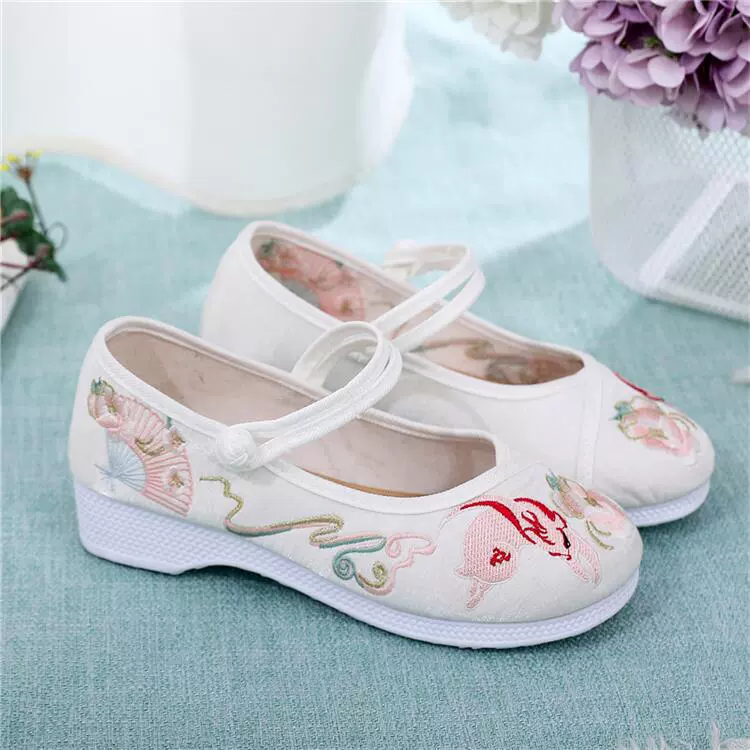 Нефритовый кролик 2023 Новый стиль Collocation Антикварная обувь ханьфу Обувь с вышивкой Женские увеличивающие внутренний рост туфли с аркой