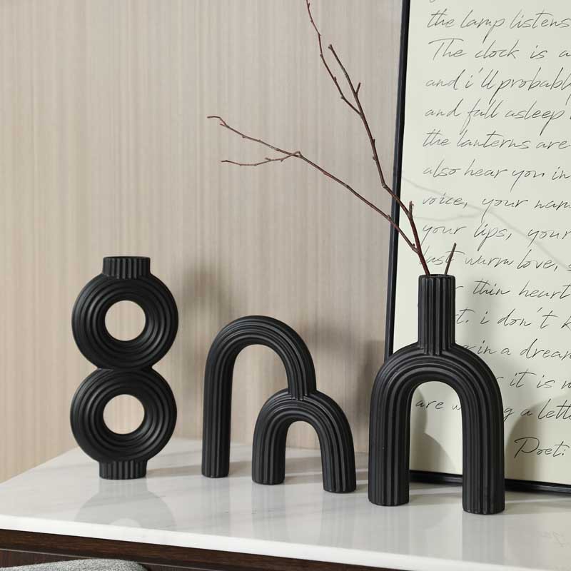 Decoración de jarrón de cerámica blanca y negra, decoración de flores secas de moda creativa moderna, mesa de comedor, decoración del hogar de la sala de estar