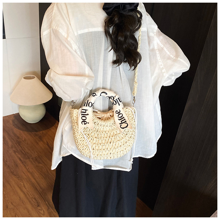 2025 New straw woven bag, large capacity, retro straw woven bag, basket style, casual and versatile beach bag for women undefined