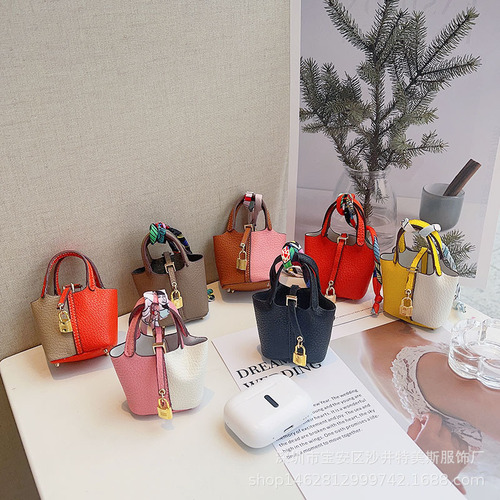 H Home Mini Vegetable Basket Bag Charm Creative Headphone Bag Storage Bag Cute Bucket Bag Car Keychain Pendant