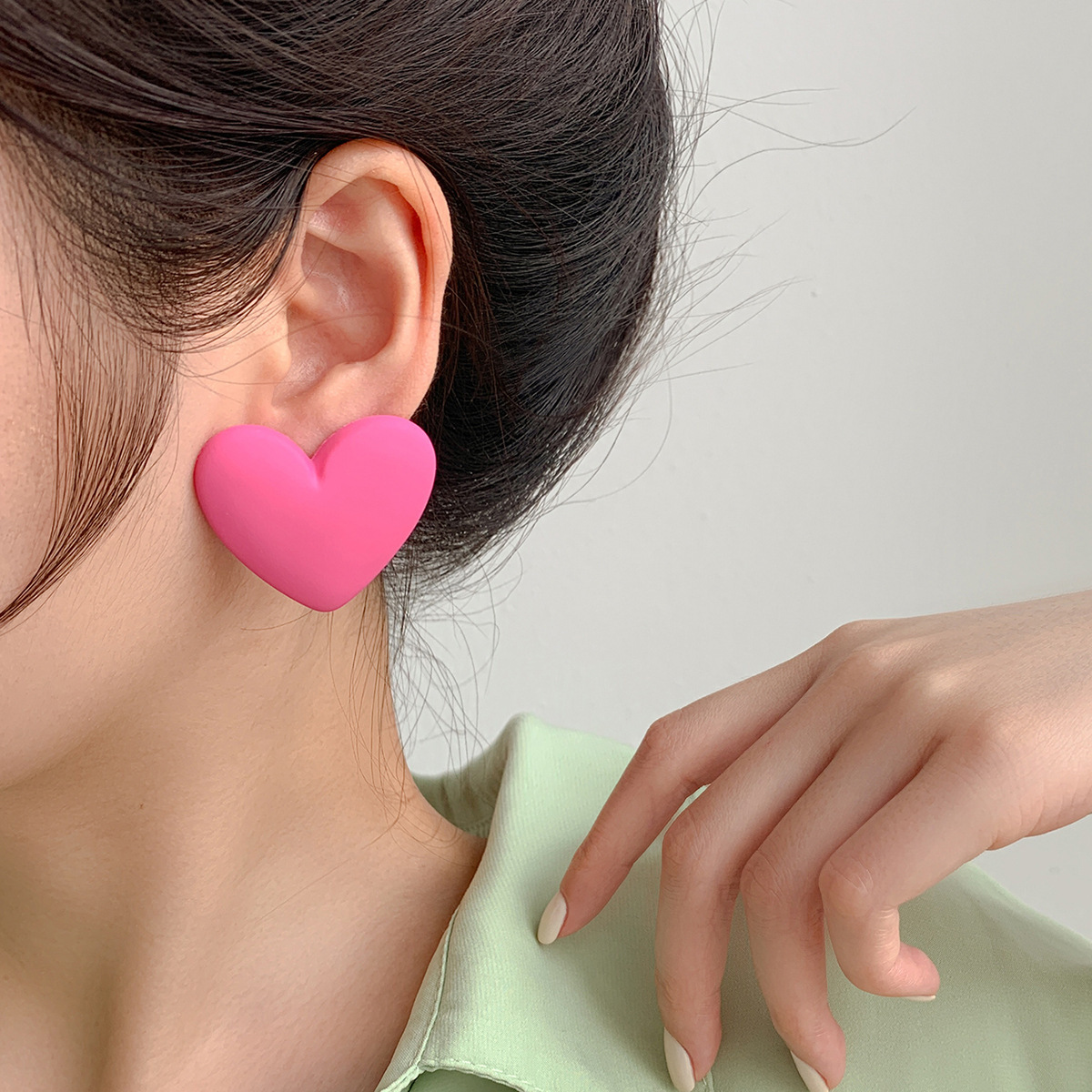 Heart Shape Pattern Women'S Gender 1 Pair Fashion Heart Shape Arylic Ear Studs