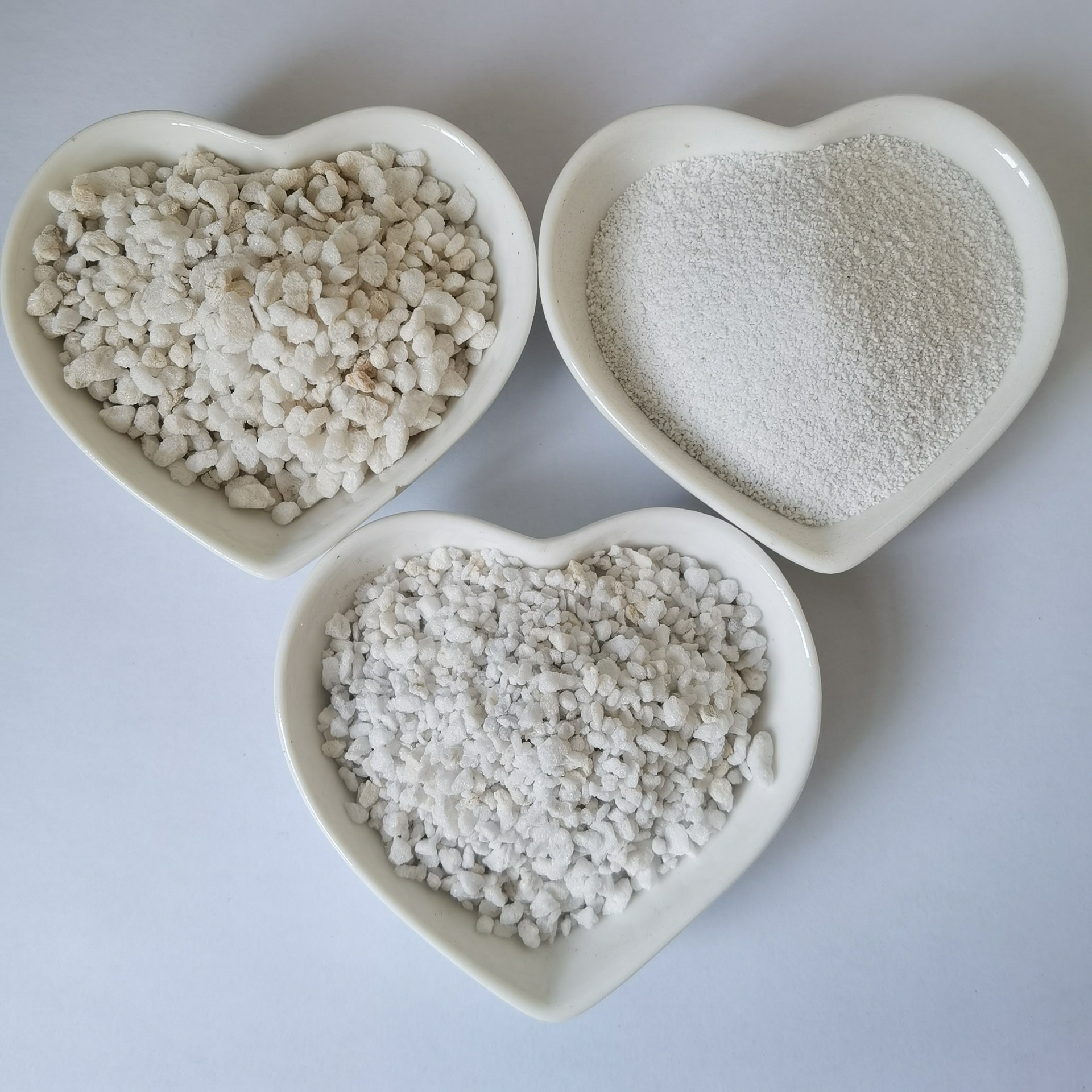 屋面保温隔热珍珠岩地面回填找平用珍珠岩厂石膏砂浆专用量大价优