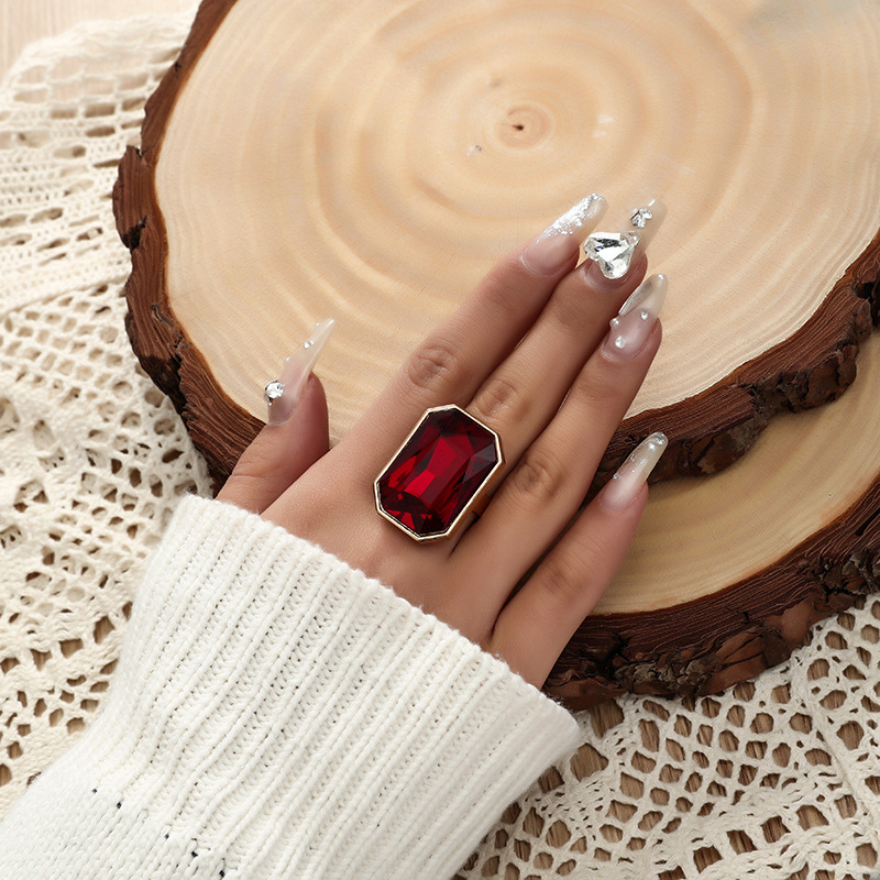 Rectangular fashionable elegant trend one size ring with stone
