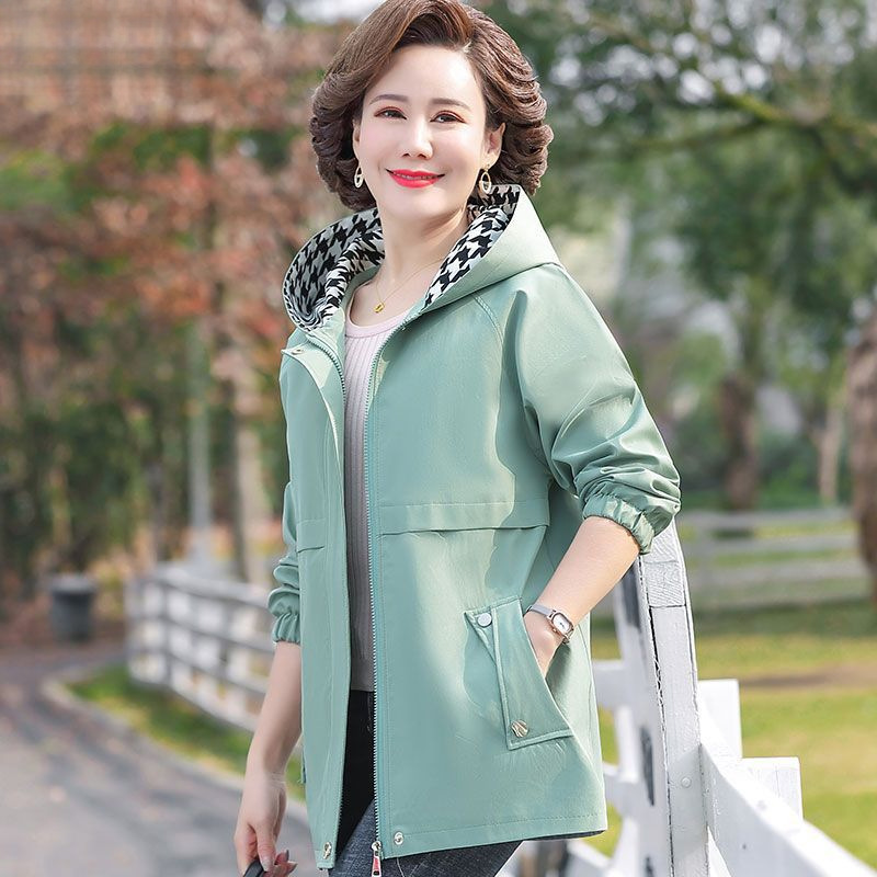 妈妈秋装新款外套时尚中老年女中长款连帽风衣春秋洋气薄款上衣50|undefined