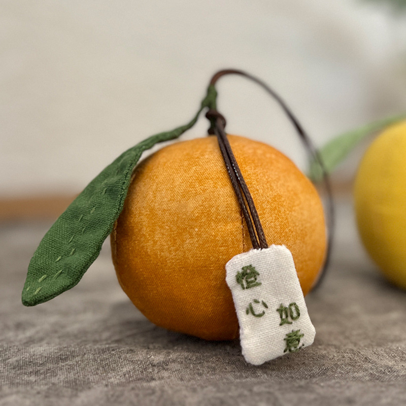 Colgante de bolsas naranjas Lu bordado a mano DIY material paquete de frutas adornos creativos bordados bolsas de moxa colgante