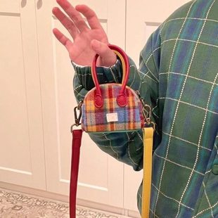 Universal demi-season shoulder bag, retro small headphones, equipment bag, wallet, one-shoulder bag