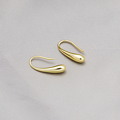 Korean cold style ins water drop gold design earrings Internet celebrity versatile, exquisite, compact and versatile Hong Kong style earrings