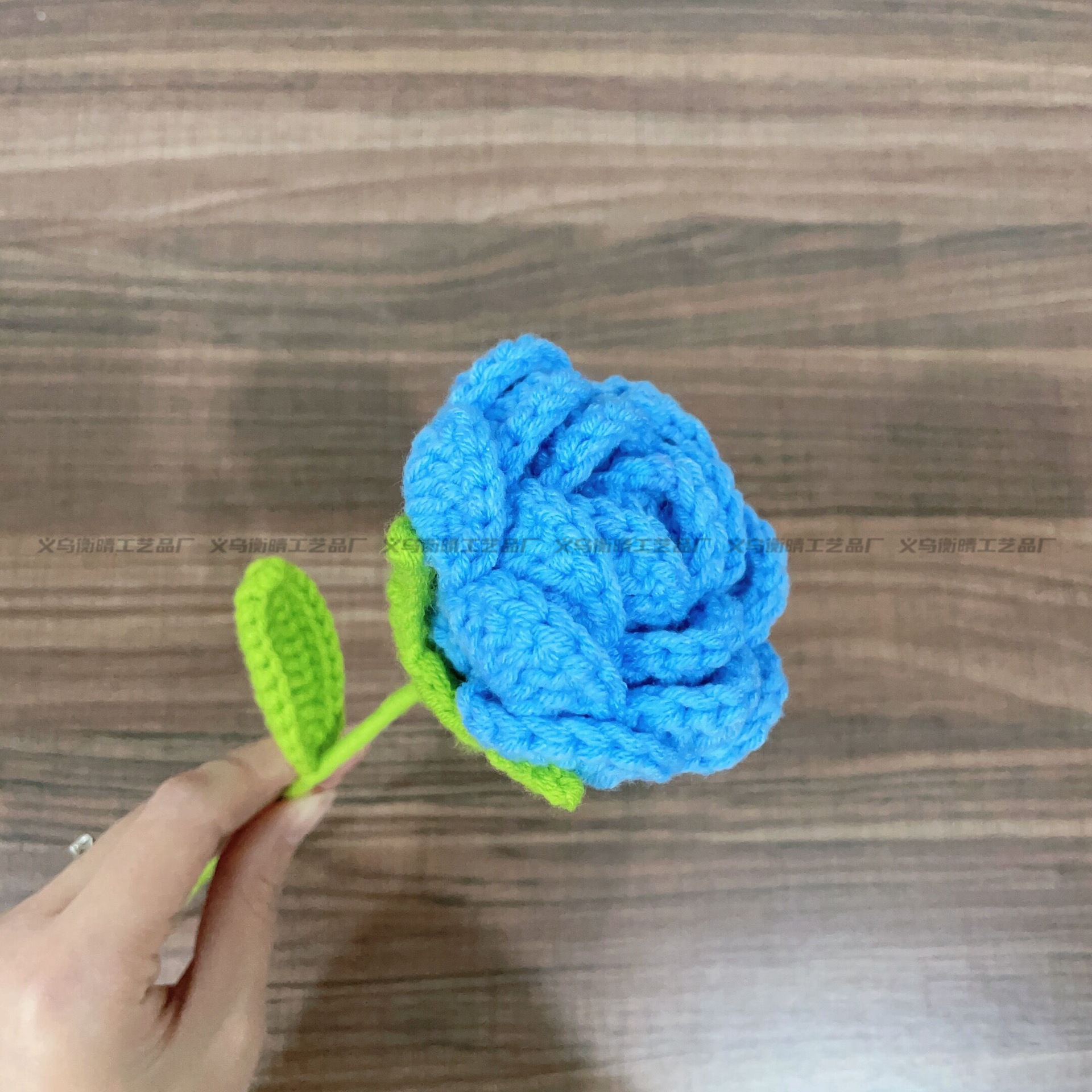 Lily tejido a mano acabado rosa Lily Tulip flor artificial lana ramo regalo