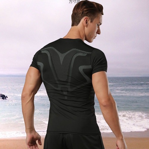 Men's swimwear: swimsuit top, swimming trunks, jellyfish suit, short-sleeved snorkeling and sun protection surf suit, quick-drying clothing—wholesale, one-piece from the factory.