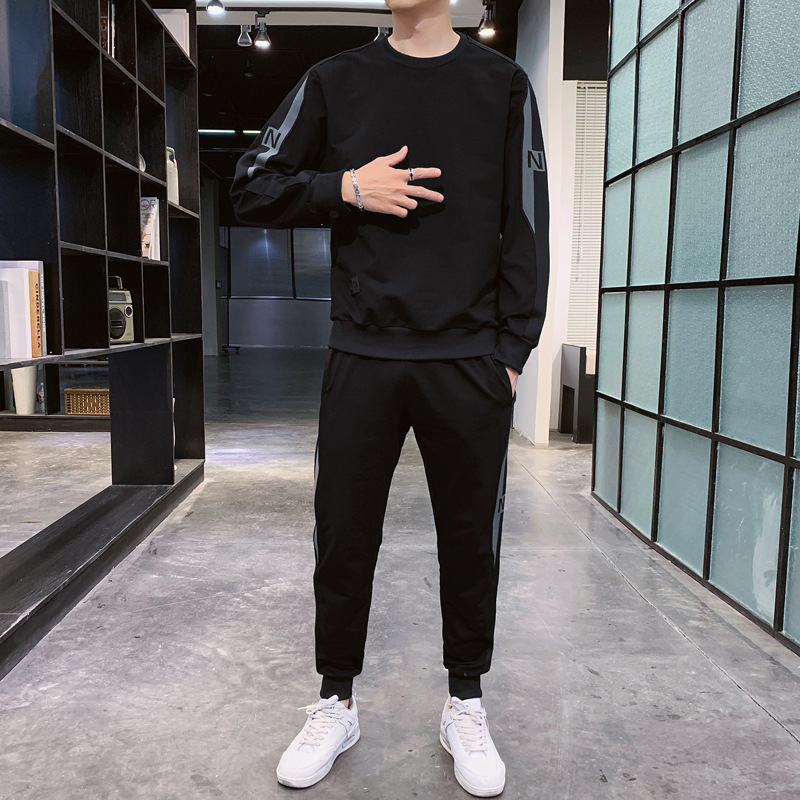 Trajes deportivos para hombres primavera y otoño ocio de algodón de moda de dos piezas para correr jóvenes camisetas de cuello redondo chaqueta para hombres