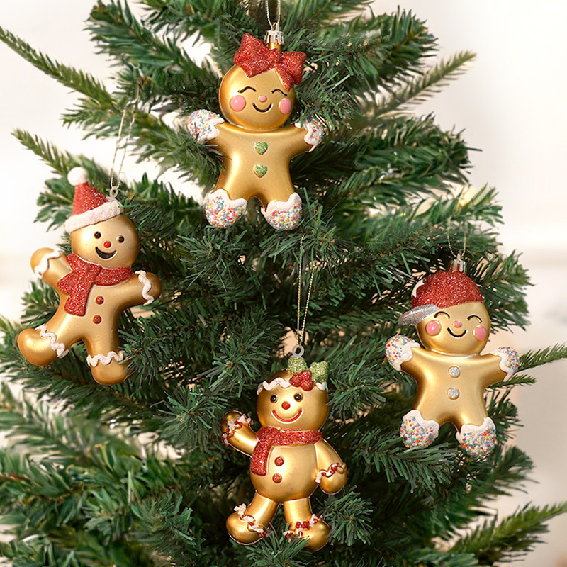 Cross-border Christmas plastic small pendants, creative electroplated Christmas tree hangings, window hangings, party decoration props