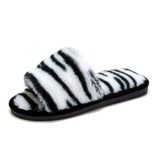 Fairy Wind Leopard Print Plush Slippers for Women, Outdoor Wear,  Autumn New Arrival, Fluffy Slippers for Air-Conditioned Rooms, Lazy One-Sided Cotton Slippers